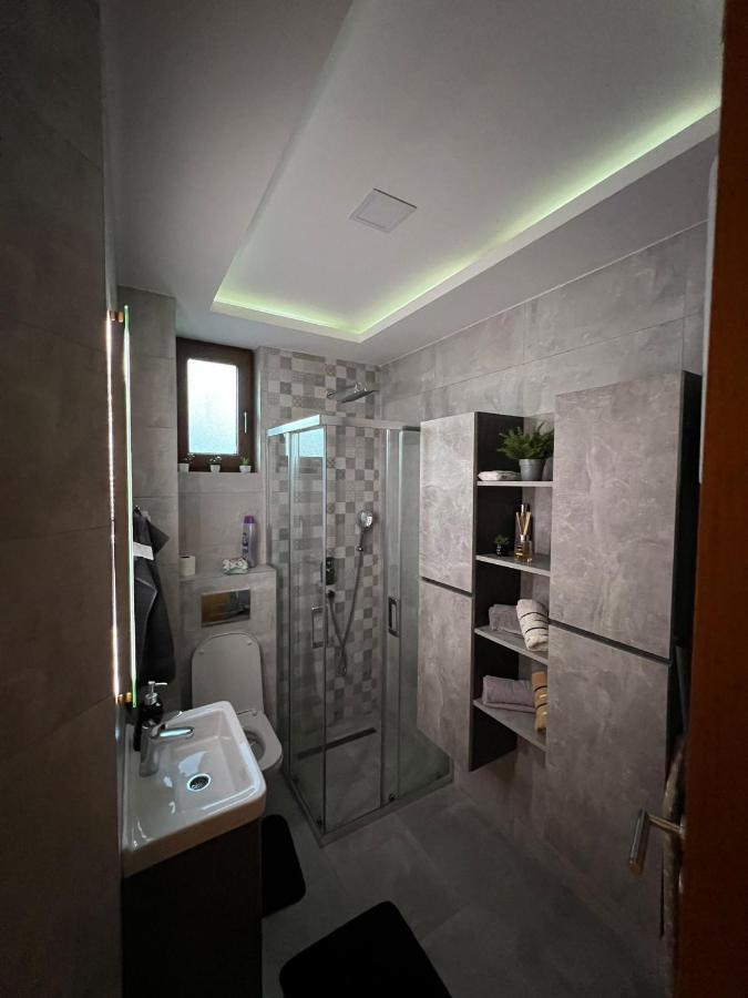 Apartment Luxury & Dijana